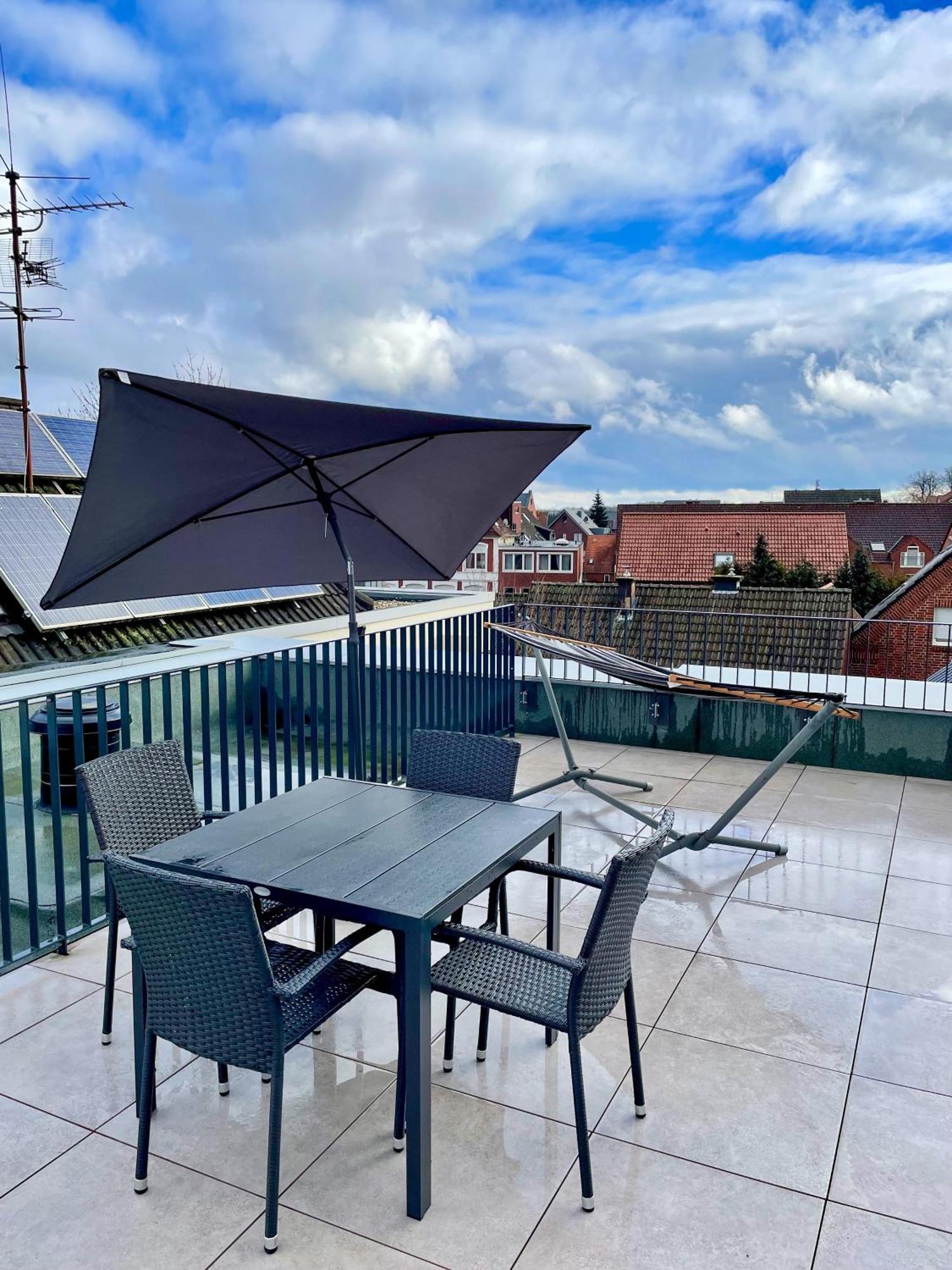 Ahaus: Stadtoase Mit Terrasse & Privater Garage Ngoại thất bức ảnh