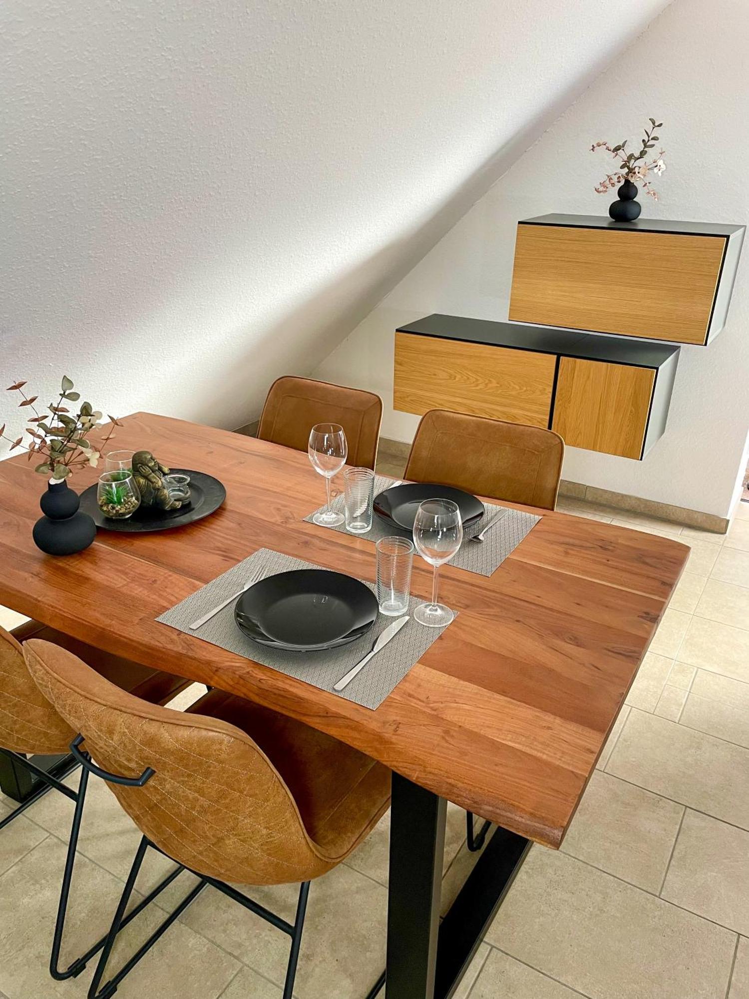 Ahaus: Stadtoase Mit Terrasse & Privater Garage Ngoại thất bức ảnh